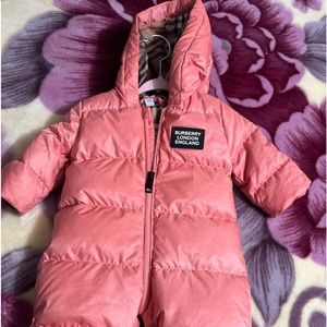 Authentic Burberry baby girl snowsuit 3Mo (can fit some 6Mo)